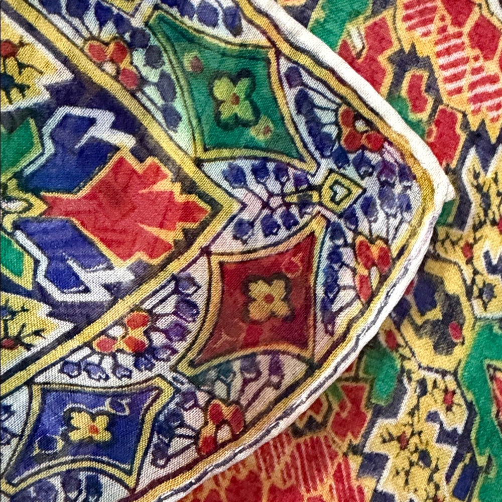 VTG Elegant Multicolor Paisley Hand-rolled Scarf Bandana VTG - Picture 6 of 14